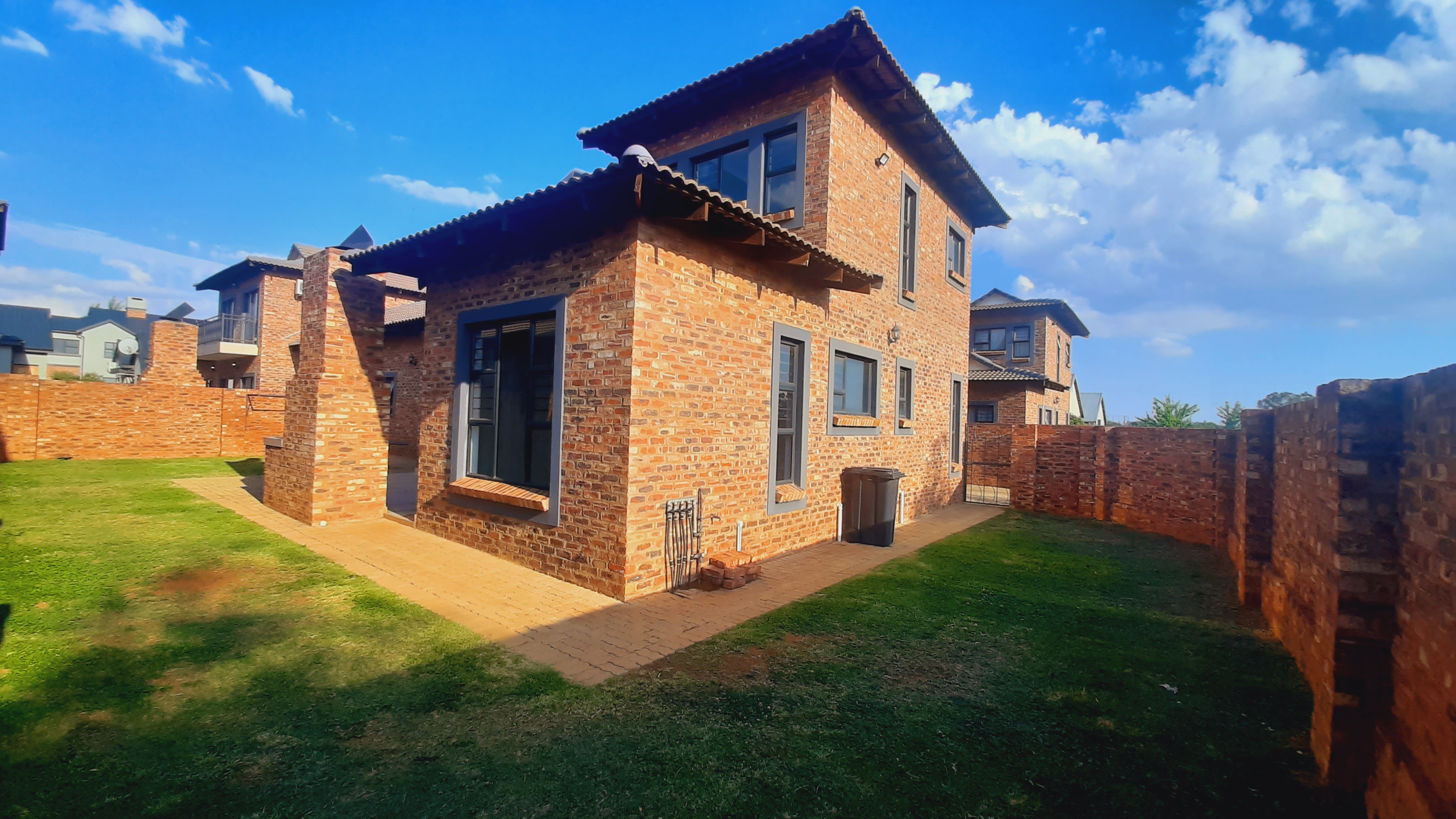 To Let 3 Bedroom Property for Rent in Van Der Hoff Park North West